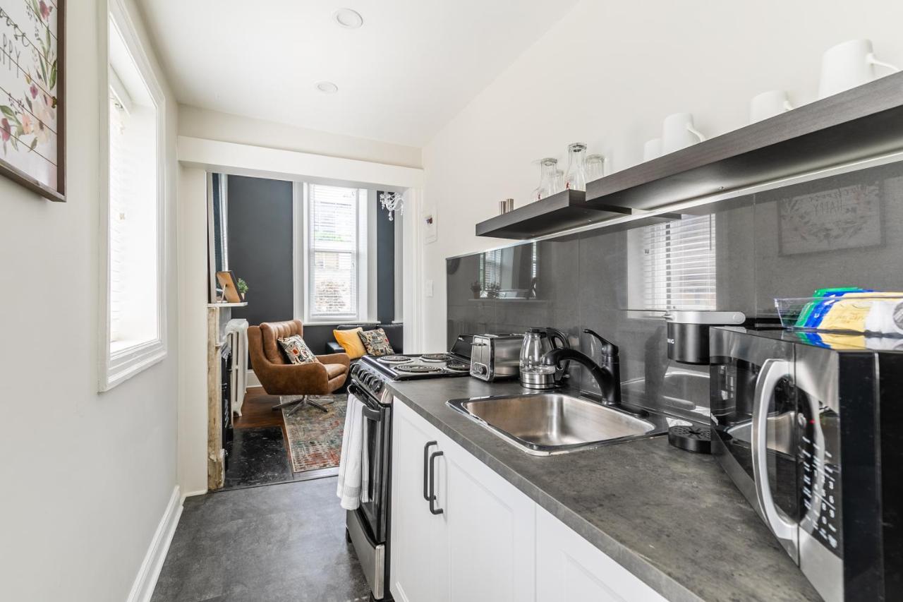 Upscale 1Br - Boutique Apartment - Prime Location Downtown! Hamilton Esterno foto